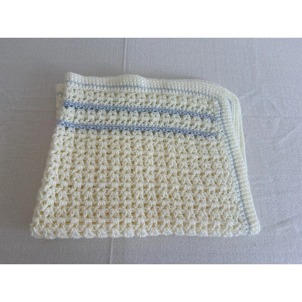 Handmade Crochet Baby Blanket 30x32 Cream Blue Excellent Striped Knit